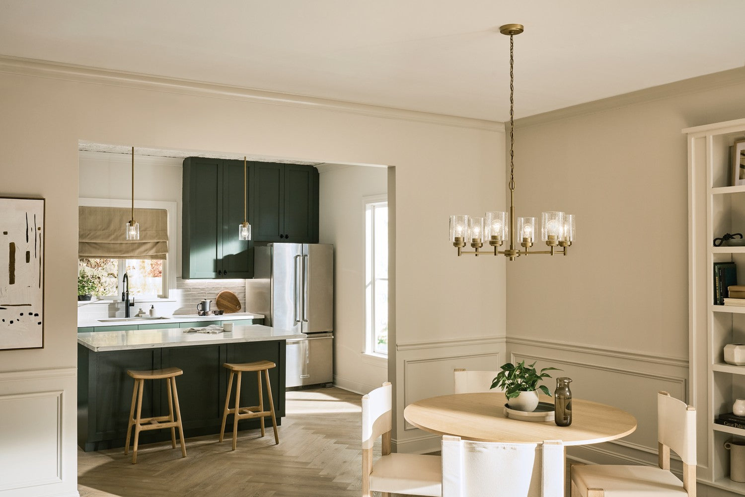KICHLER 44035NBR Winslow 14.75" 8-Light Chandelier With Clear Seeded Glass In Natural Brass
