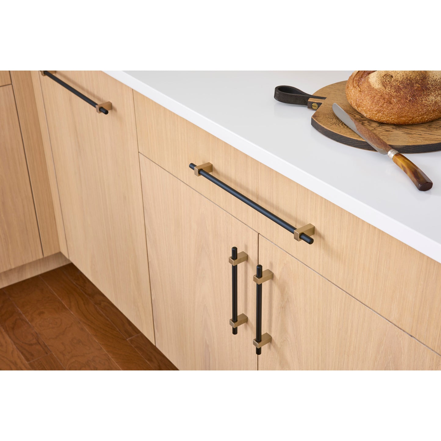 JEFFREY ALEXANDER 478-12MBSBZ Larkin 2 12" Center-to-Center Appliance Pull - Matte Black w/Satin Bronze