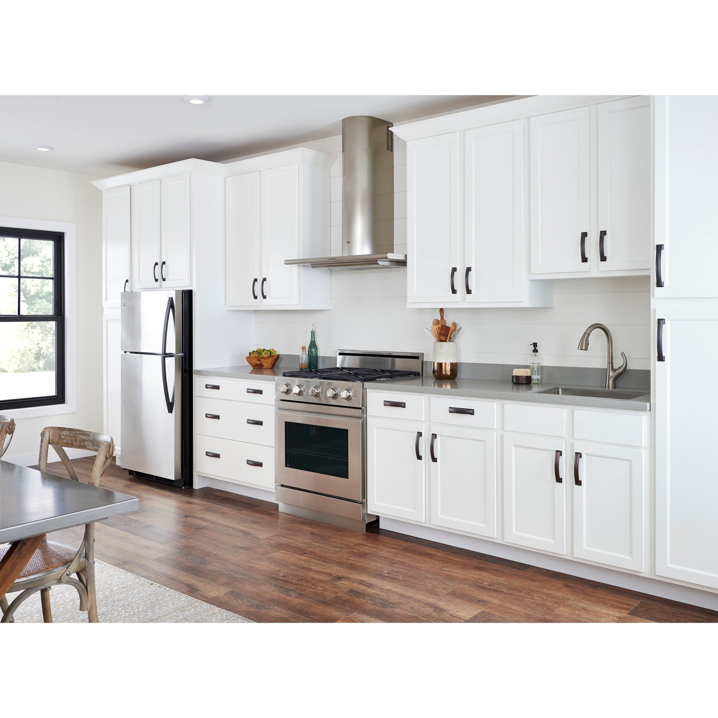 JEFFREY ALEXANDER 435DBAC Annadale 1-1/4" Length Square Knob - Brushed Oil Rubbed Bronze