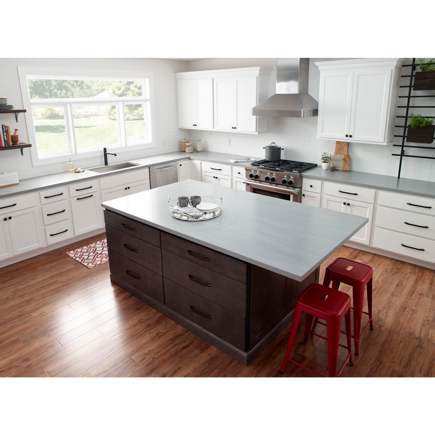 JEFFREY ALEXANDER 431MB Sonoma 1-3/16" Length Square Knob - Matte Black