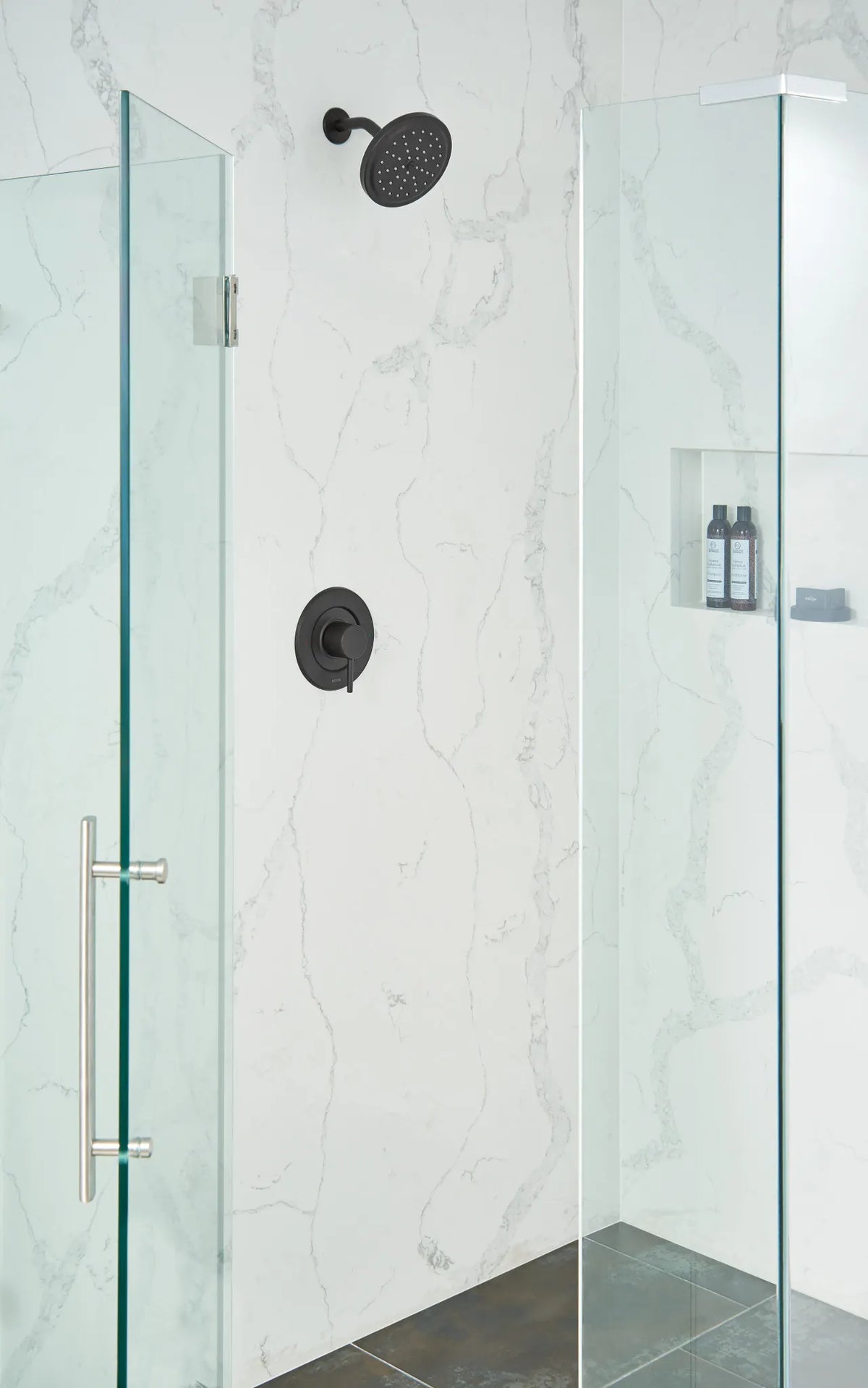 MOEN S176EP15BL One-Function 6-3/4" Diameter Spray Head Rainshower - Matte Black