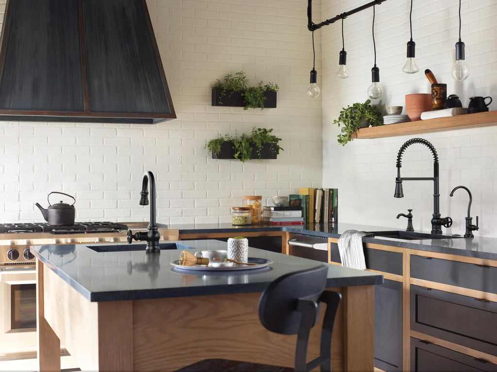 MOEN S3955BL Traditional - Matte Black