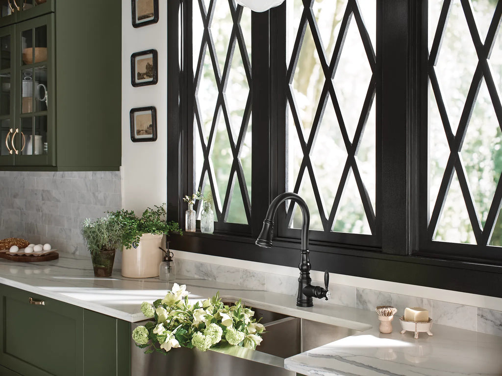 MOEN S73004BL Weymouth One-Handle High Arc Pulldown Kitchen Faucet - Matte Black