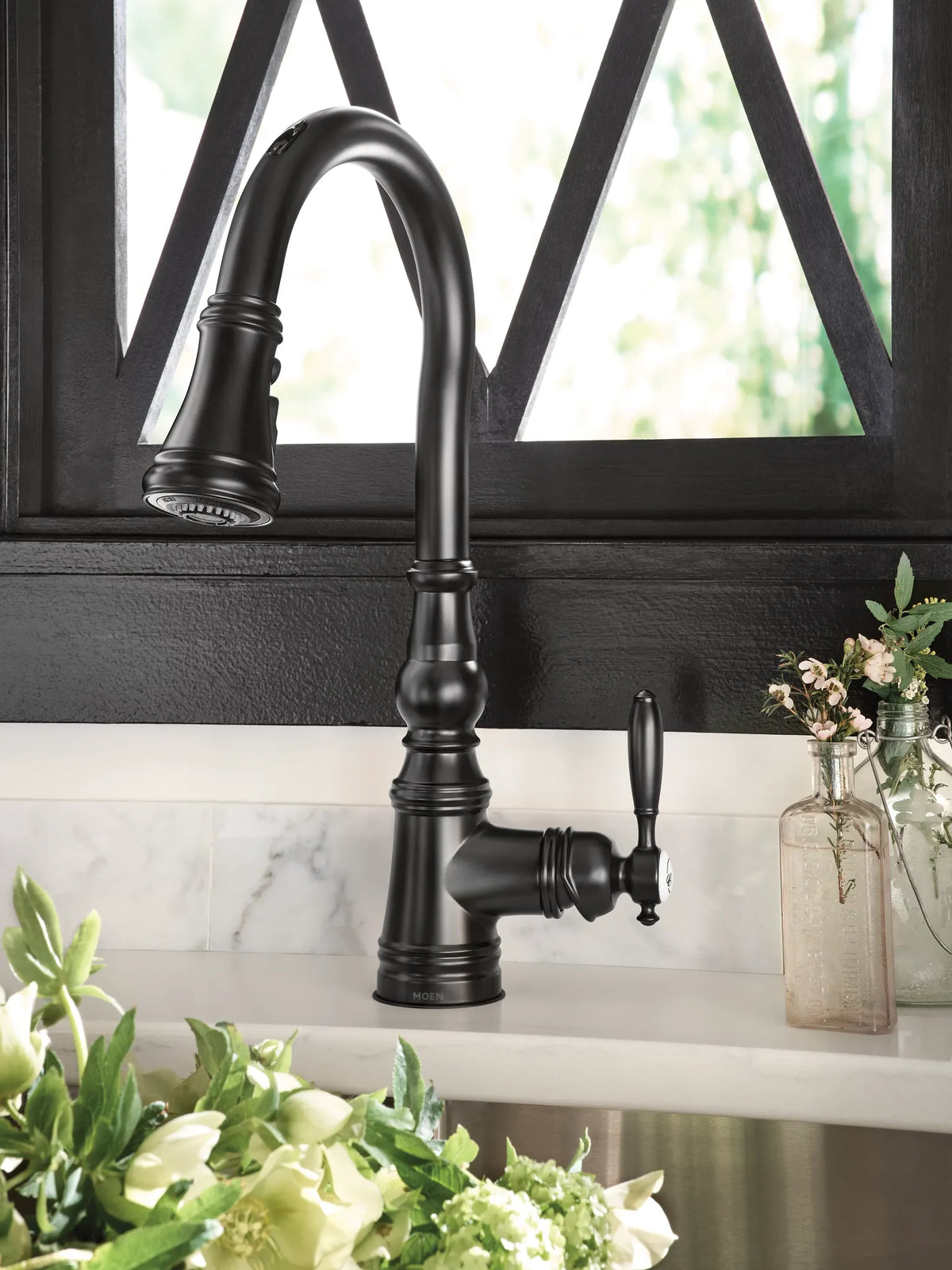 MOEN S73004EV2BL Weymouth Motion Control Smart Pulldown Touchless Kitchen Faucet - Matte Black