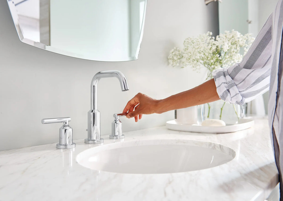 MOEN T6142 Gibson Two-Handle High Arc Bathroom Faucet - Chrome