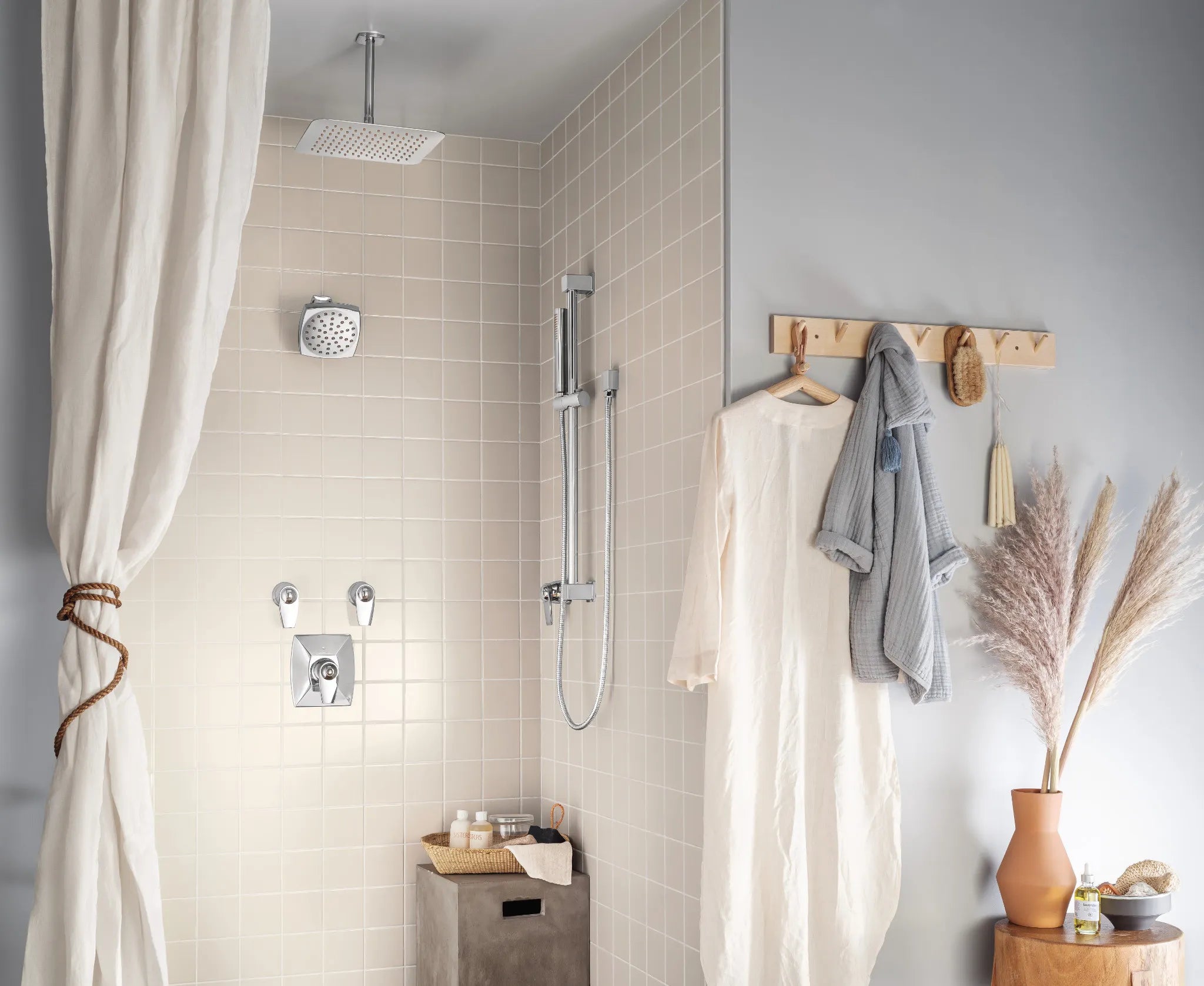 MOEN S1004 One-Function 12" Diameter Spray Head Rainshower - Chrome