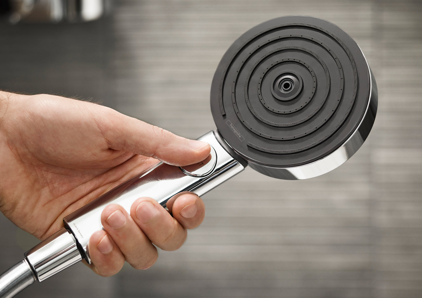 HANSGROHE 04918000 Chrome Pulsify S Modern Handshower Set 1.75 GPM