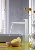 HANSGROHE 32513701 Metropol Single-Hole Faucet 260 with Lever Handle, 1.2 GPM - Matte White