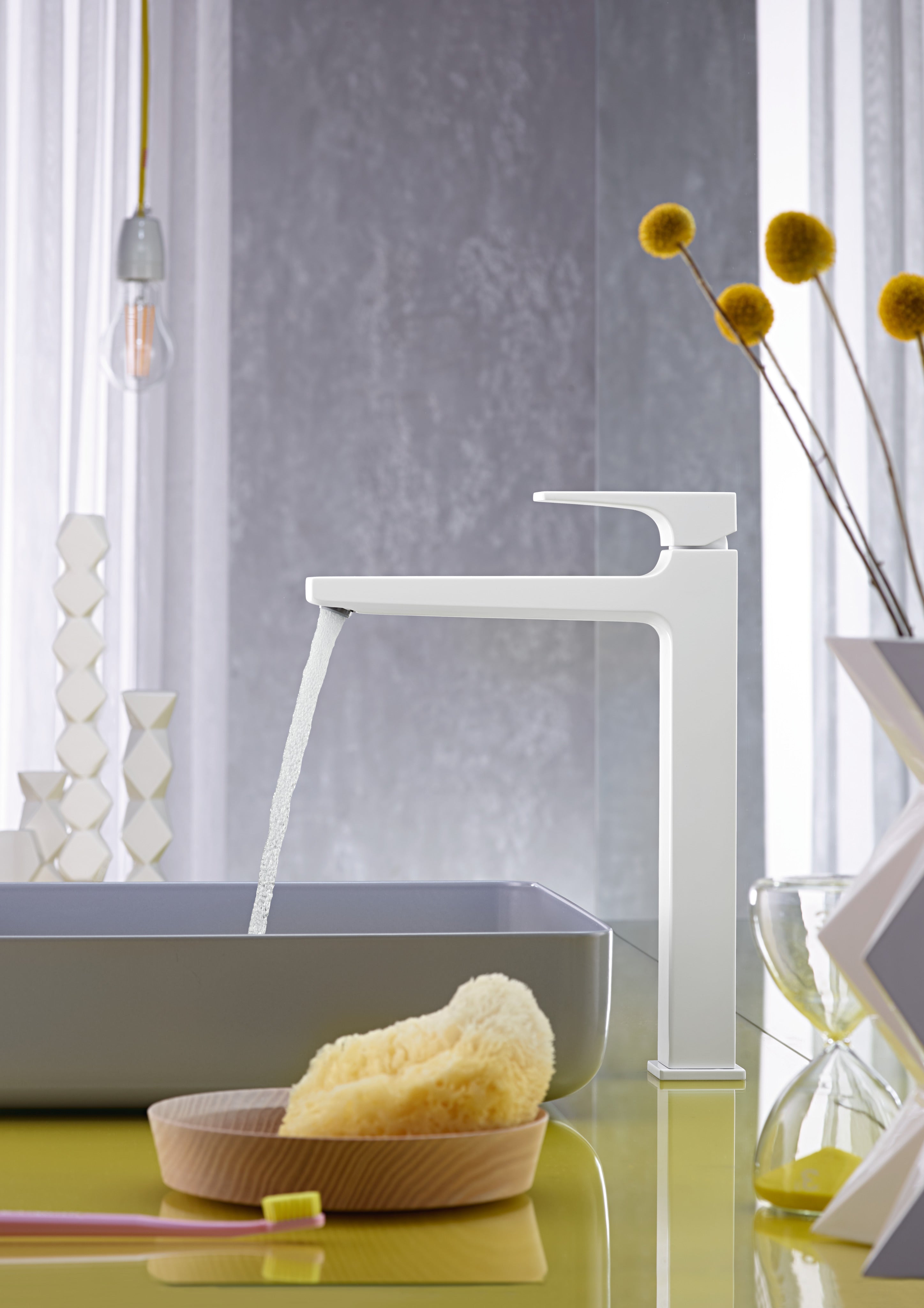 HANSGROHE 32513701 Metropol Single-Hole Faucet 260 with Lever Handle, 1.2 GPM - Matte White