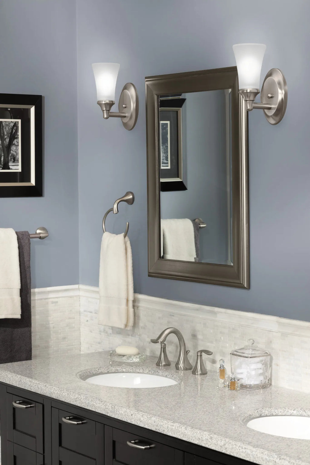 MOEN YB2861BN Eva  One Globe Bath Light In Brushed Nickel