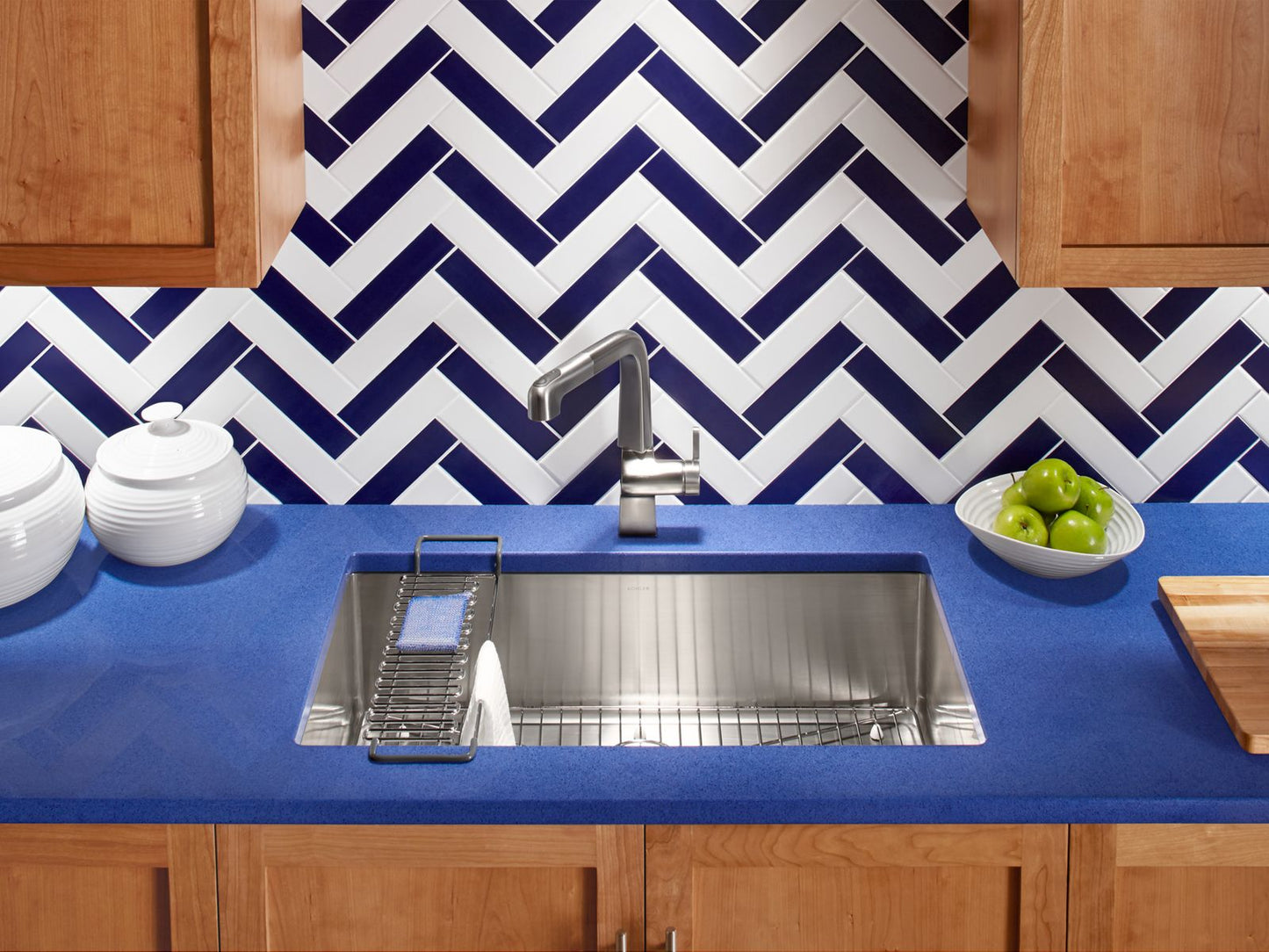 KOHLER K-5285-NA Strive 32" undermount single-bowl kitchen sink with accessories - Stainless Steel