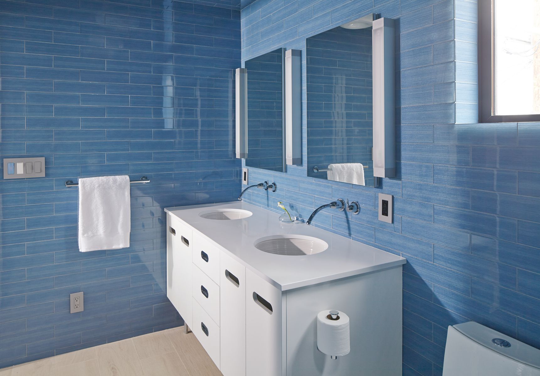 KOHLER K-99006-NA Verdera 24" X 30" Medicine Cabinet