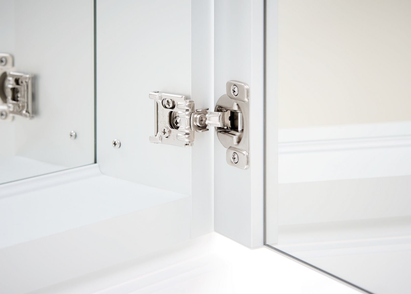 KOHLER K-99006-NA Verdera 24" X 30" Medicine Cabinet