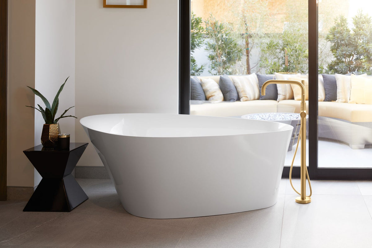 KOHLER K-8331-0 Veil 65-3/8" X 36-15/16” Freestanding Bath - White