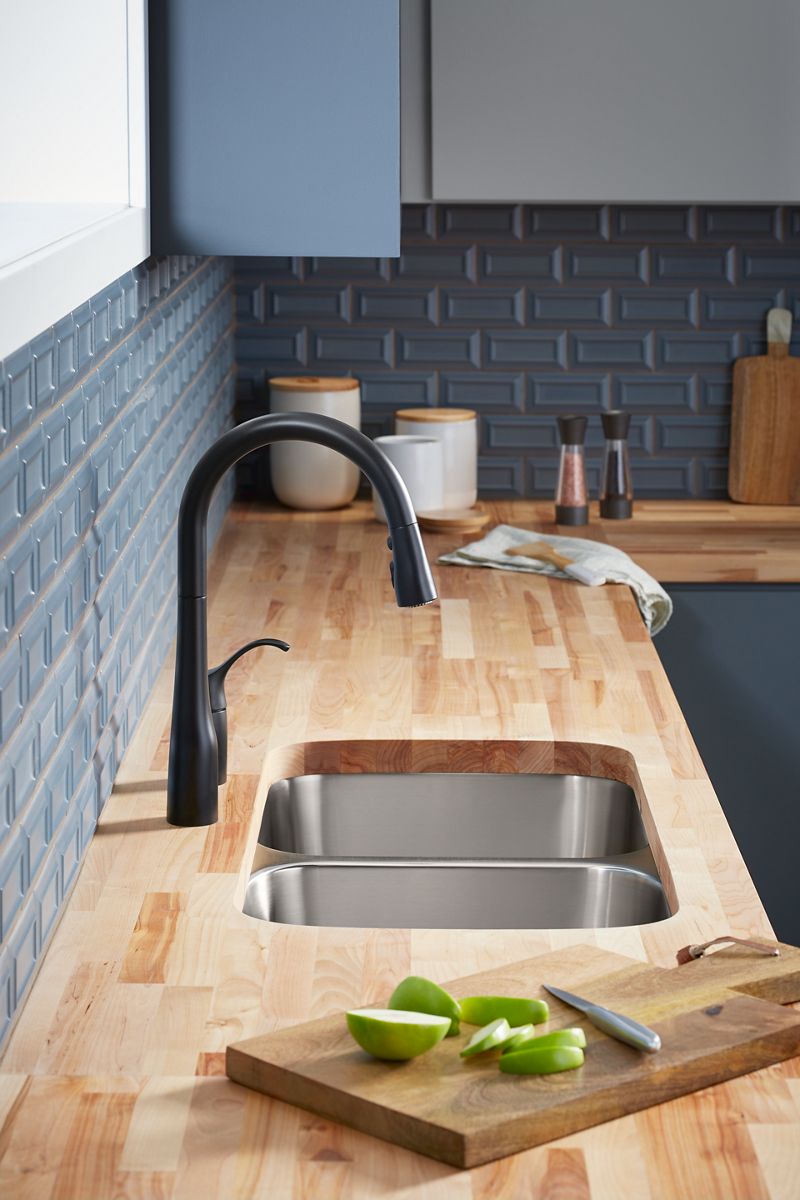 KOHLER K-647-BL Simplice Pull-Down Kitchen Sink Faucet With Three-Function Sprayhead - Matte Black