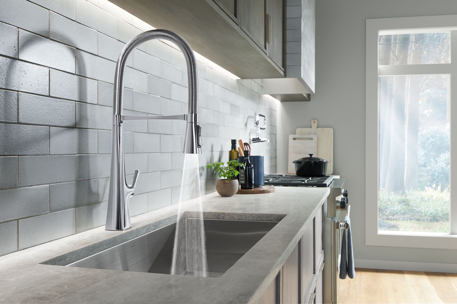 KOHLER K-22060-BL Graze Semi-Professional Kitchen Sink Faucet With Three-Function Sprayhead - Matte Black