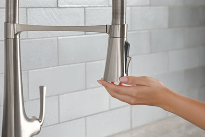 KOHLER K-22060-BL Graze Semi-professional kitchen sink faucet with three-function sprayhead - Matte Black