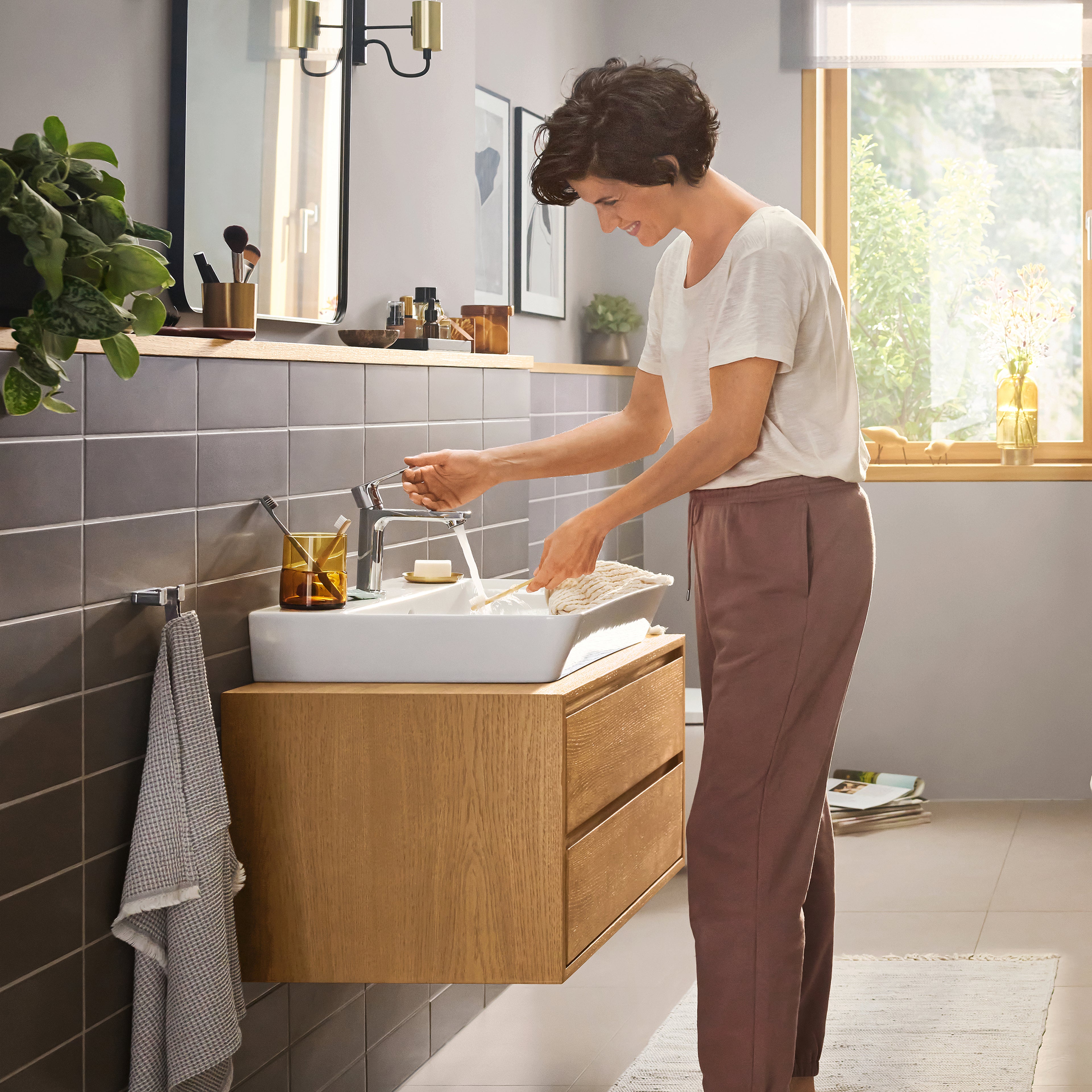 HANSGROHE 72557001 Rebris E Single-Hole Faucet 110 with Pop-Up Drain, 1.2 GPM - Chrome